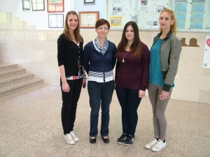 Članice radijske skupine s mentoricim